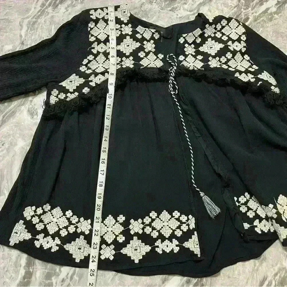 Mossimo Women’s Black White Embroidered Tassel Tie Jacket Wearable Art Size L - Picture 6 of 11